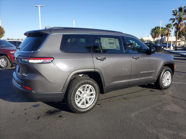 2025 Jeep Grand Cherokee GRAND CHEROKEE L LAREDO X 4X4