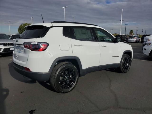 2026 Jeep Compass Latitude Altitude