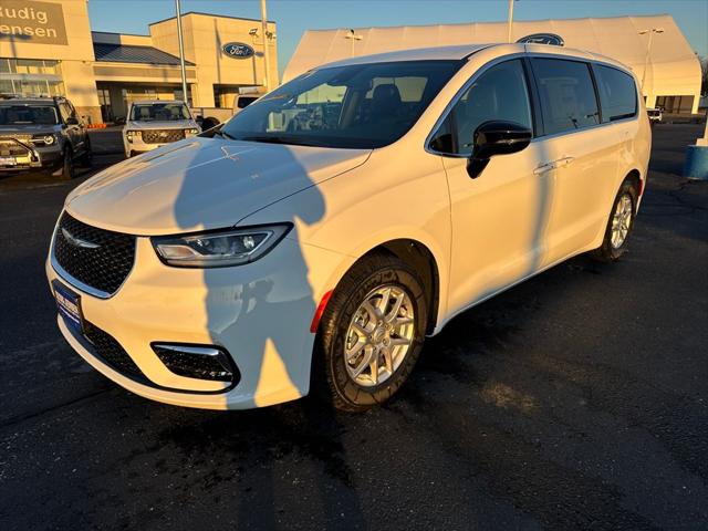 2026 Chrysler Pacifica PACIFICA SELECT 2026 Chrysler Pacifica PACIFICA SELECT