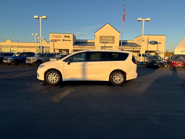 2026 Chrysler Pacifica PACIFICA SELECT 2026 Chrysler Pacifica PACIFICA SELECT