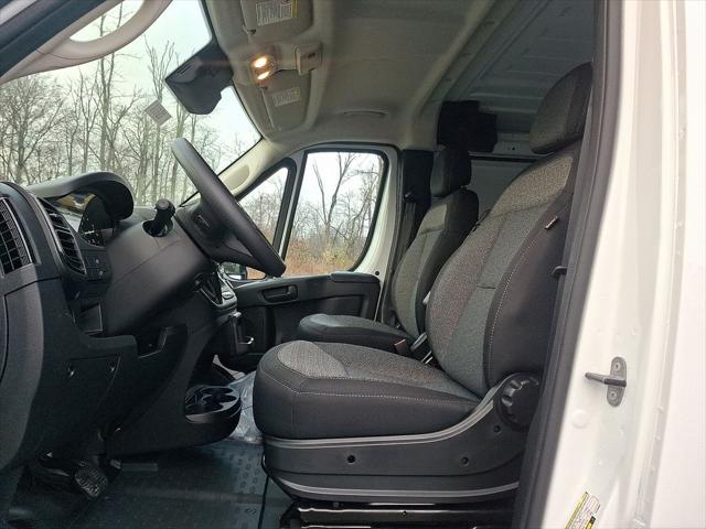 2026 Ram ProMaster Cargo Van Tradesman Low Roof 136" WB w/Pass Seat