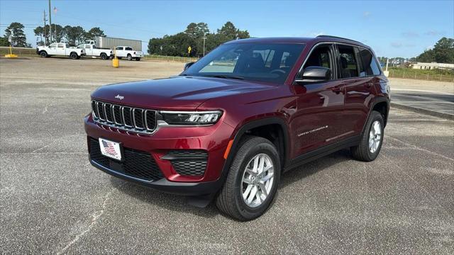 2025 Jeep Grand Cherokee Laredo X 4x4