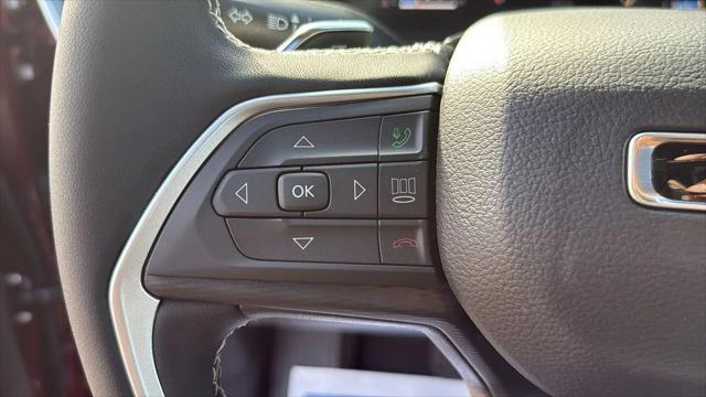 2025 Jeep Grand Cherokee Laredo X 4x4