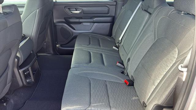 2026 Ram 1500 Express Crew Cab 4x2 5'7" Box