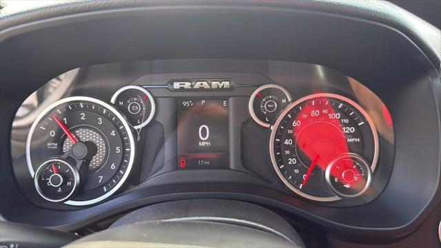 2026 Ram 1500 Express Crew Cab 4x2 5'7" Box