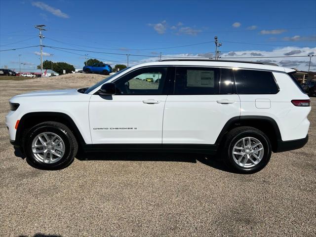 2025 Jeep Grand Cherokee GRAND CHEROKEE L LAREDO X 4X4