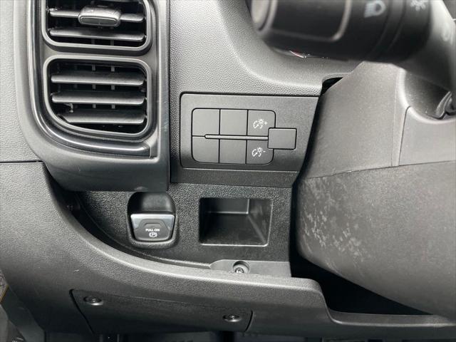 2026 Ram ProMaster Cargo Van Tradesman Low Roof 136" WB w/Pass Seat