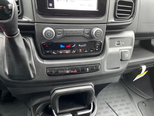 2026 Ram ProMaster Cargo Van Tradesman Low Roof 136" WB w/Pass Seat