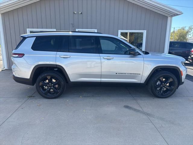 2025 Jeep Grand Cherokee GRAND CHEROKEE L LIMITED 4X4 2025 Jeep Grand Cherokee GRAND CHEROKEE L LIMITED 4X4