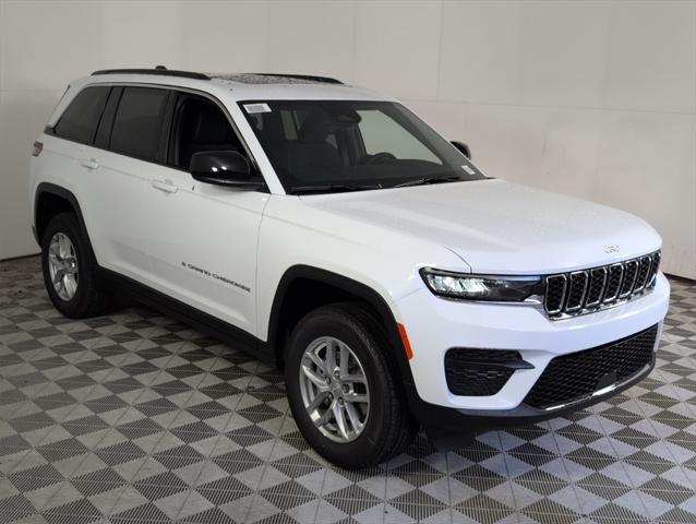 2025 Jeep Grand Cherokee GRAND CHEROKEE LAREDO X 4X2 2025 Jeep Grand Cherokee GRAND CHEROKEE LAREDO X 4X2