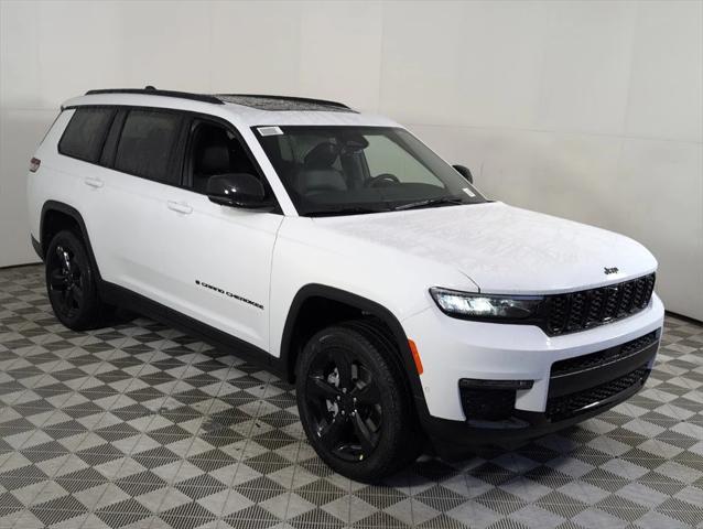 2025 Jeep Grand Cherokee GRAND CHEROKEE L LIMITED 4X4