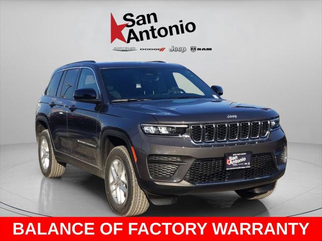 2025 Jeep Grand Cherokee GRAND CHEROKEE LAREDO X 4X2