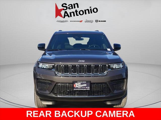 2025 Jeep Grand Cherokee GRAND CHEROKEE LAREDO X 4X2