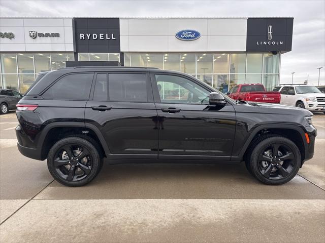 2025 Jeep Grand Cherokee GRAND CHEROKEE ALTITUDE X 4X4