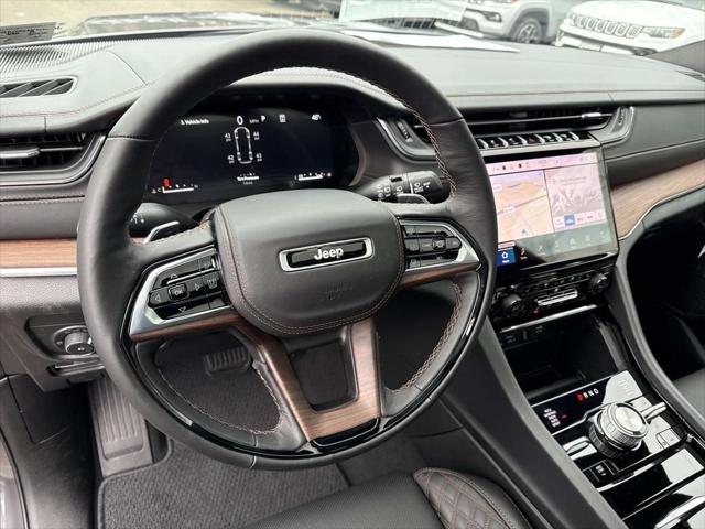 2025 Jeep Grand Cherokee GRAND CHEROKEE L SUMMIT 4X4