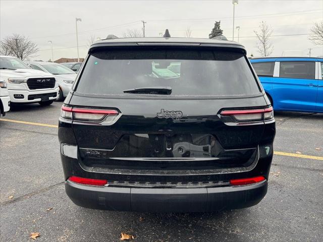 2025 Jeep Grand Cherokee GRAND CHEROKEE L ALTITUDE X 4X4