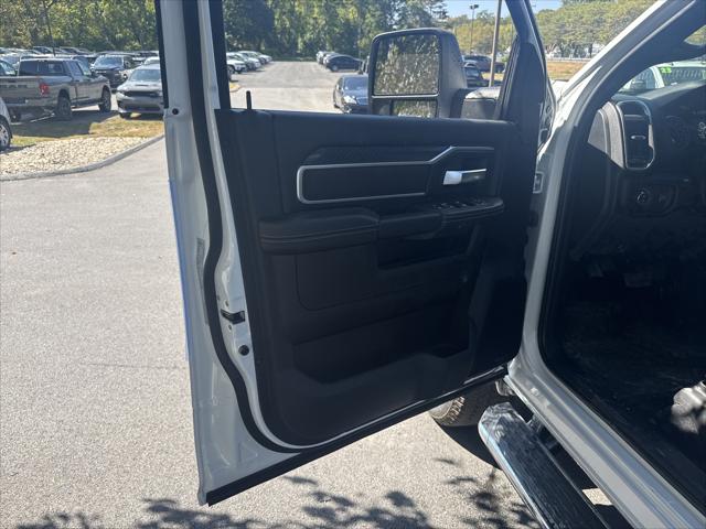 2026 Ram 2500 Big Horn Crew Cab 4x4 6'4" Box
