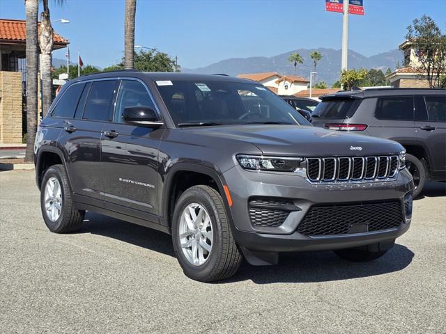 2025 Jeep Grand Cherokee GRAND CHEROKEE LAREDO X 4X2