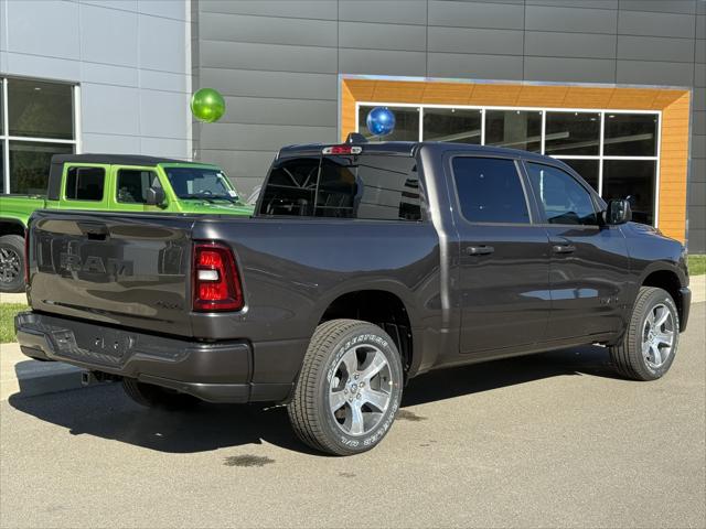2025 RAM 1500 Tradesman Crew Cab 4x4 57 Box 2025 RAM 1500 Tradesman Crew Cab 4x4 57 Box