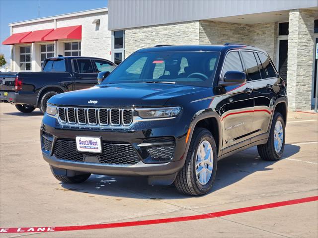 2025 Jeep Grand Cherokee GRAND CHEROKEE LAREDO X 4X2