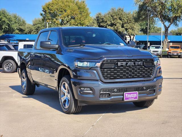 2026 RAM Ram 1500 RAM 1500 EXPRESS CREW CAB 4X2 57 BOX
