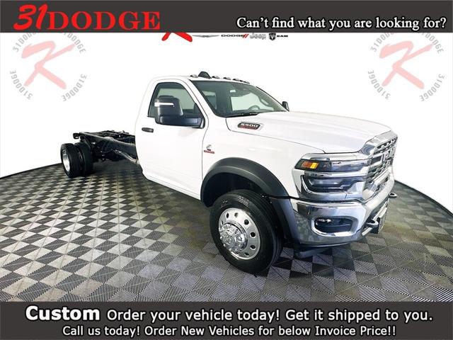 2026 RAM Ram 5500 Chassis Cab RAM 5500 TRADESMAN CHASSIS REGULAR CAB 4X2 120 CA 2026 RAM Ram 5500 Chassis Cab RAM 5500 TRADESMAN CHASSIS REGULAR CAB 4X2 120 CA