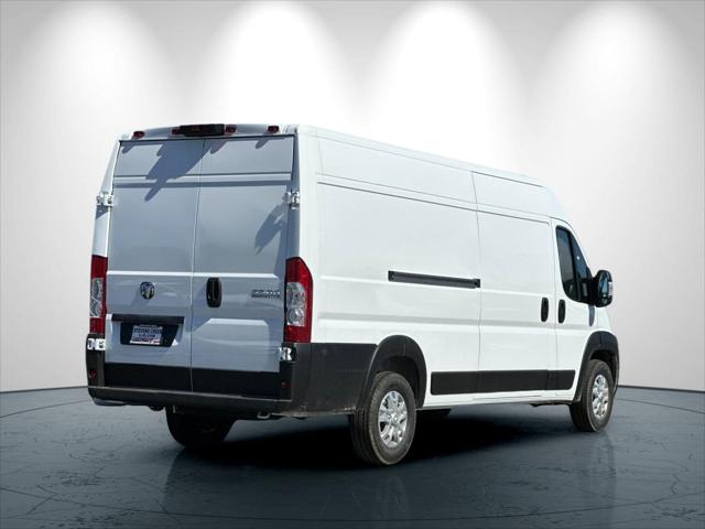 2026 Ram ProMaster Cargo Van SLT High Roof 159" WB EXT