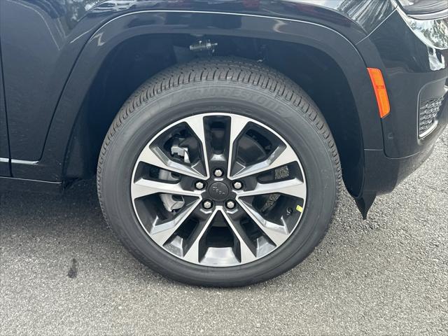 2025 Jeep Grand Cherokee Overland 4x4