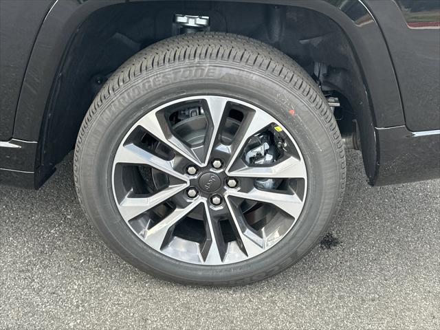 2025 Jeep Grand Cherokee Overland 4x4