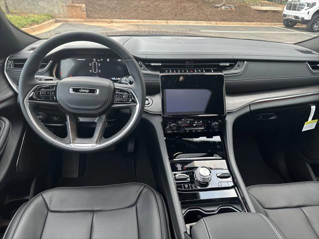 2025 Jeep Grand Cherokee Overland 4x4