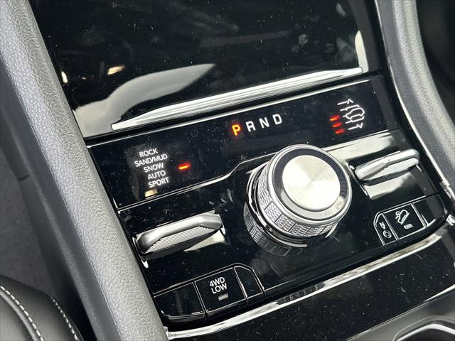 2025 Jeep Grand Cherokee Overland 4x4