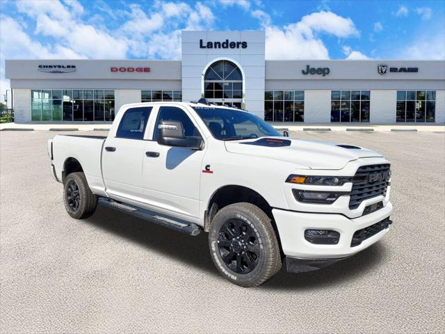 2026 RAM Ram 2500 RAM 2500 BLACK EXPRESS CREW CAB 4X4 64 BOX