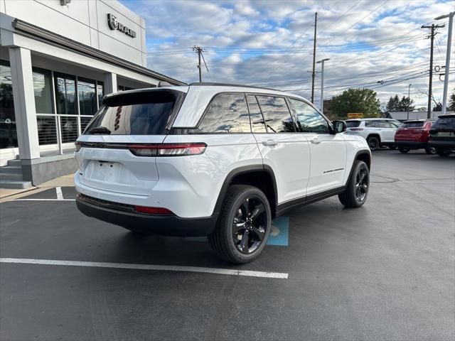 2025 Jeep Grand Cherokee GRAND CHEROKEE ALTITUDE X 4X4 2025 Jeep Grand Cherokee GRAND CHEROKEE ALTITUDE X 4X4