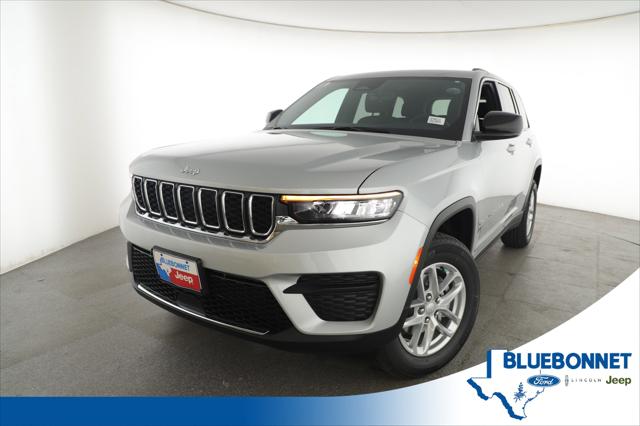 2025 Jeep Grand Cherokee GRAND CHEROKEE LAREDO X 4X2