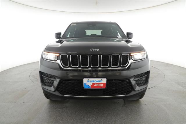 2025 Jeep Grand Cherokee GRAND CHEROKEE LAREDO X 4X2