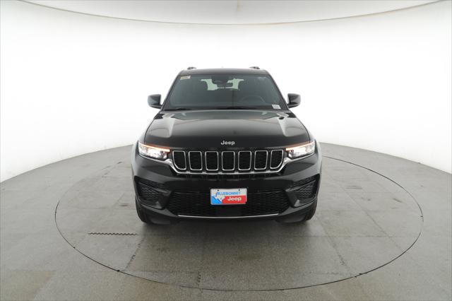 2025 Jeep Grand Cherokee GRAND CHEROKEE LAREDO X 4X2