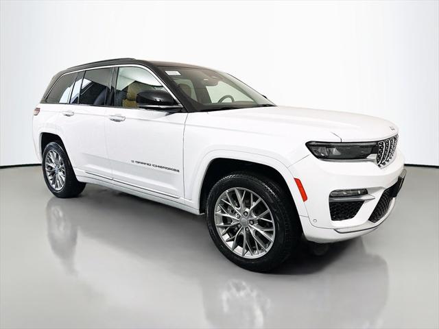 2025 Jeep Grand Cherokee GRAND CHEROKEE SUMMIT 4X4