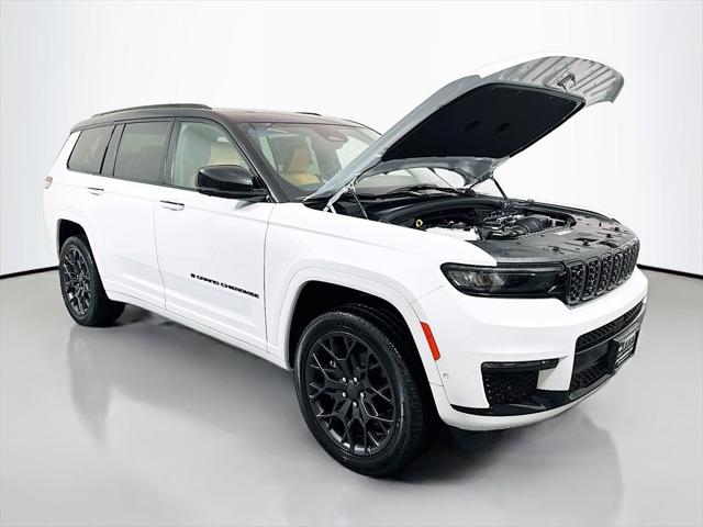 2025 Jeep Grand Cherokee GRAND CHEROKEE L SUMMIT 4X4