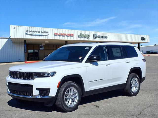 2025 Jeep Grand Cherokee GRAND CHEROKEE L LAREDO X 4X4