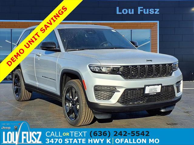 2025 Jeep Grand Cherokee GRAND CHEROKEE ALTITUDE X 4X4