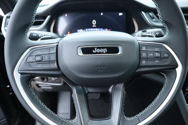 2025 Jeep Grand Cherokee GRAND CHEROKEE L LAREDO X 4X4 2025 Jeep Grand Cherokee GRAND CHEROKEE L LAREDO X 4X4