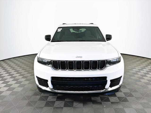 2025 Jeep Grand Cherokee GRAND CHEROKEE L LAREDO X 4X4