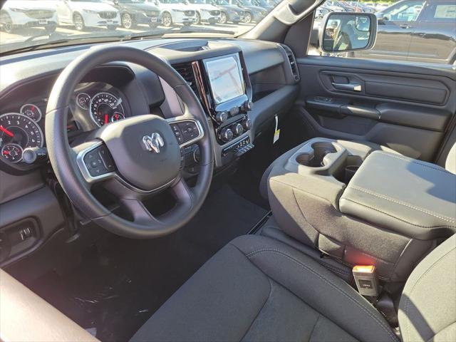 2026 RAM Ram 1500 RAM 1500 EXPRESS CREW CAB 4X2 57 BOX