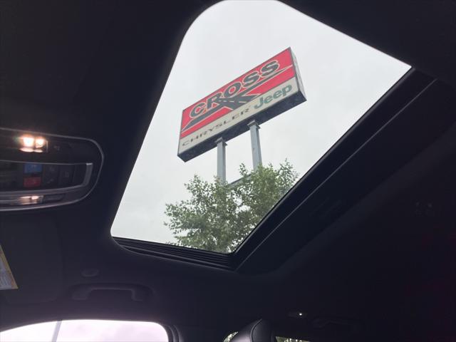 2025 Jeep Grand Cherokee GRAND CHEROKEE ALTITUDE X 4X4 2025 Jeep Grand Cherokee GRAND CHEROKEE ALTITUDE X 4X4