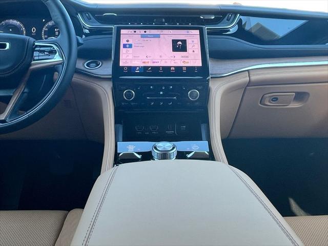 2025 Jeep Grand Cherokee GRAND CHEROKEE L SUMMIT RESERVE 4X4