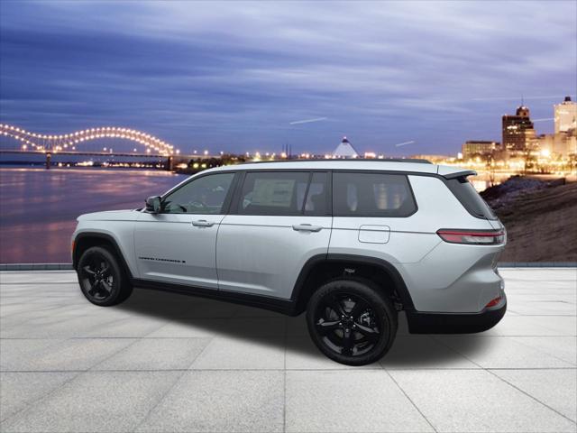 2025 Jeep Grand Cherokee Altitude X 4x2