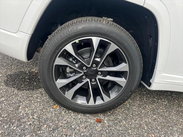 2025 Jeep Grand Cherokee Overland 4x4