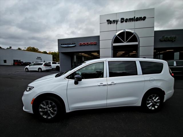 2026 Chrysler Pacifica PACIFICA SELECT AWD 2026 Chrysler Pacifica PACIFICA SELECT AWD