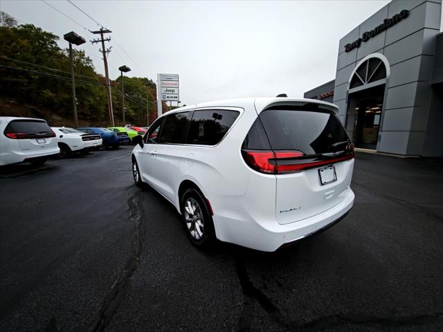 2026 Chrysler Pacifica PACIFICA SELECT AWD 2026 Chrysler Pacifica PACIFICA SELECT AWD