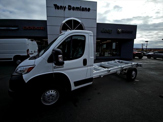 2026 RAM Ram ProMaster RAM PROMASTER 3500 TRADESMAN CUTAWAY 159 WB EXT / 104 CA